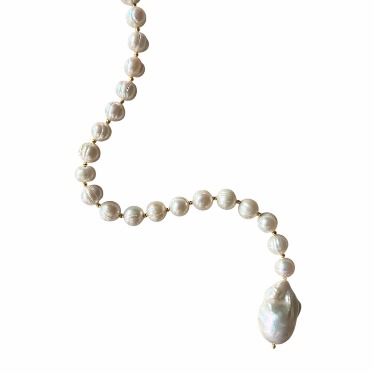 Freshwater pearl lariat