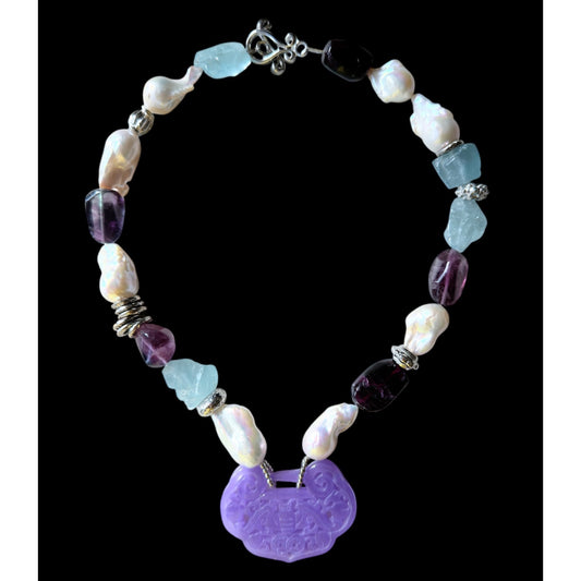 Aquamarine, baroque freshwater pearl and fluorite choker with jade carving