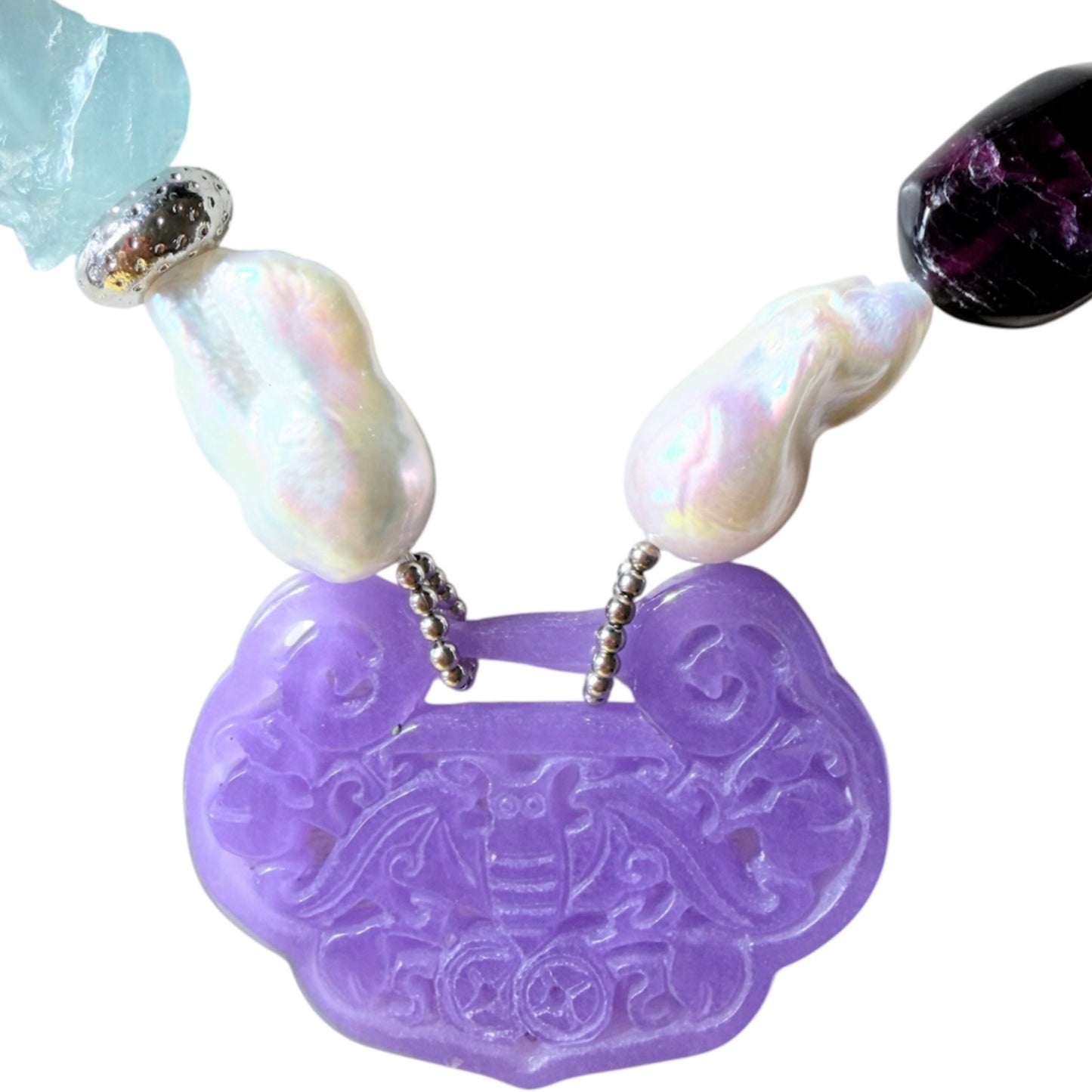 Aquamarine, baroque freshwater pearl and fluorite choker with jade carving