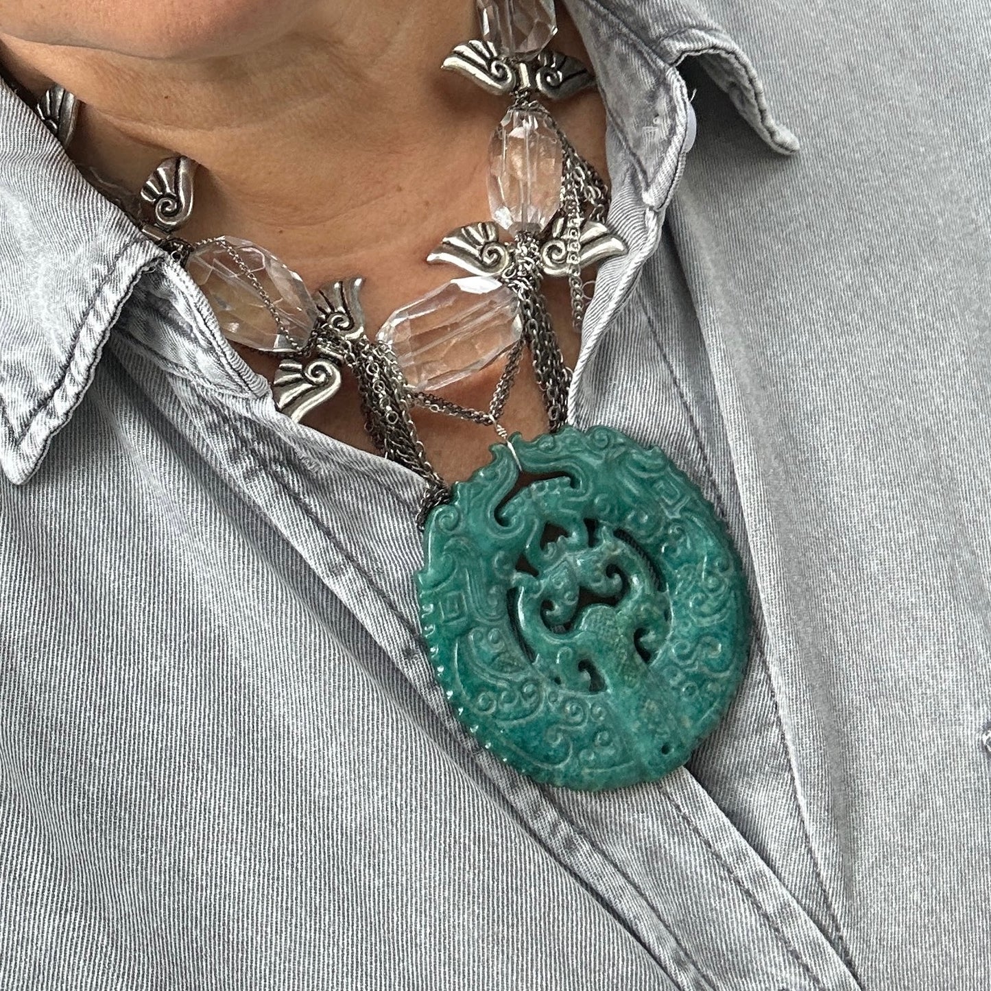 Cut crystal choker with dragon carved pendant and wings