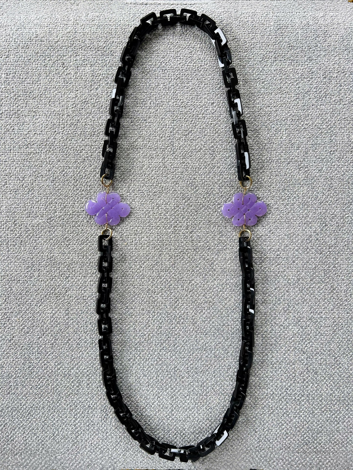 Buffalo horn necklace with purple jade carved knots