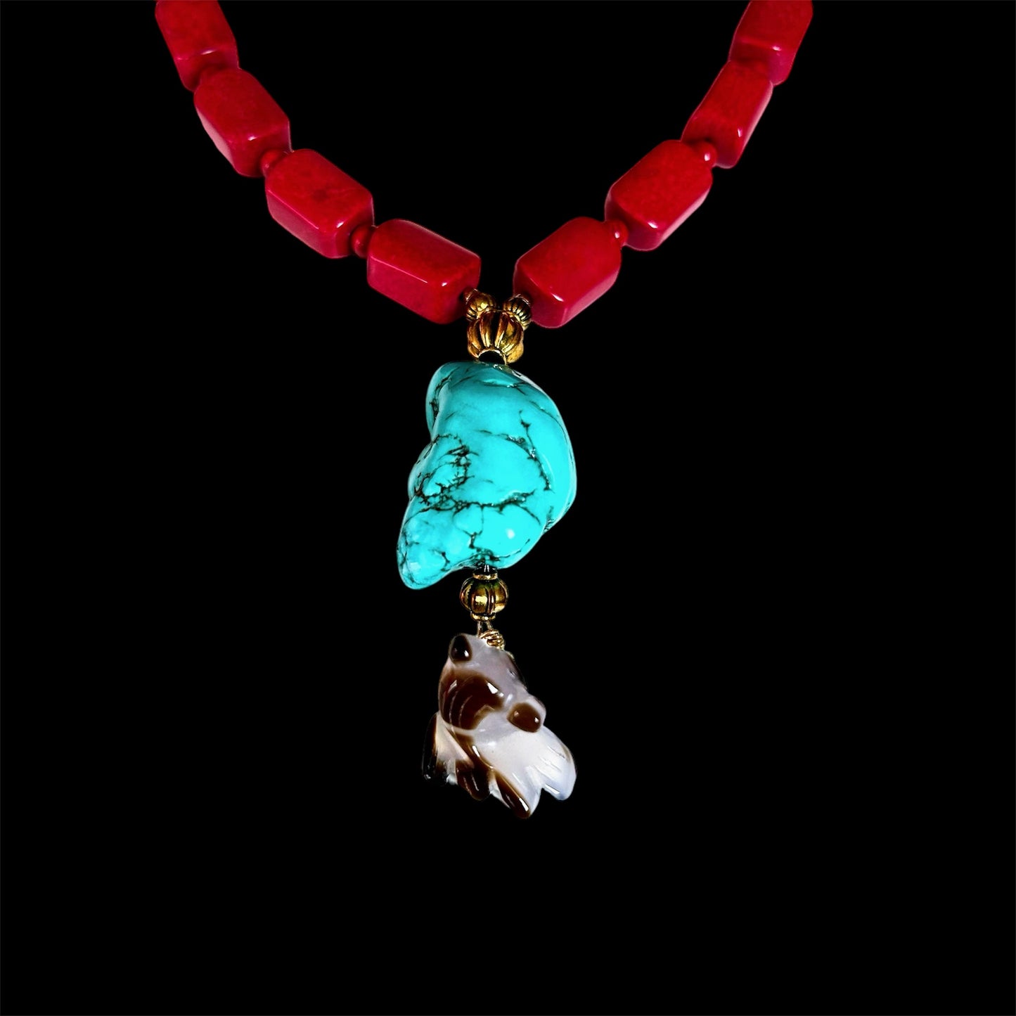 Red howlite necklace with turquoise howlite nugget and agate goldfish